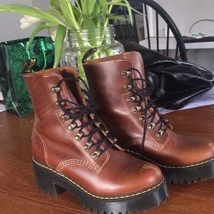 doc Martin Leona size 7 platform PRICE FIRM